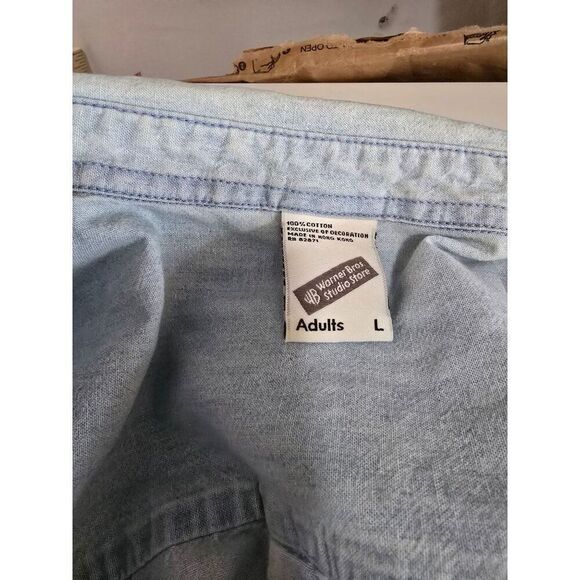 VTG Looney Tunes Embroidered Denim Shirt Featuring Bugs Bunny & Taz Characters - Picture 8 of 11